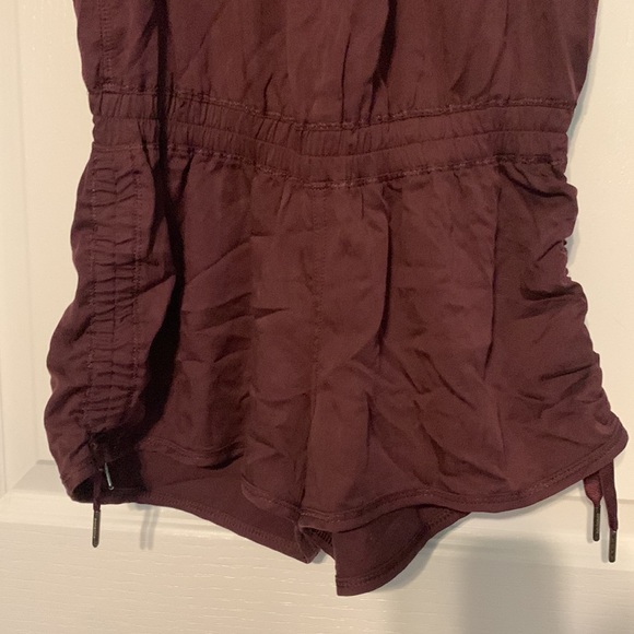 Lululemon Romper Sz 4 - Picture 2 of 6